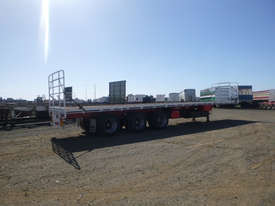McGrath Semi Flat top Trailer - picture1' - Click to enlarge