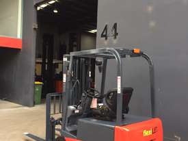 Nichiyu FBT20 Electric Container Mast 3 Wheel Forklift - Refurbished - picture1' - Click to enlarge