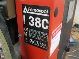 Italian Femaspot I38C Pneumatic Spot Welder - picture0' - Click to enlarge