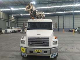 Freightliner FL80 - picture0' - Click to enlarge