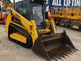 Used Gehl RT175 Track Loader - picture0' - Click to enlarge