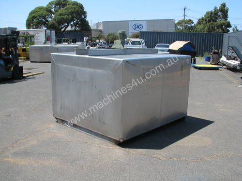 Stainless Steel Tank Vat Food Grade with Mixer Agitator - 4500L 