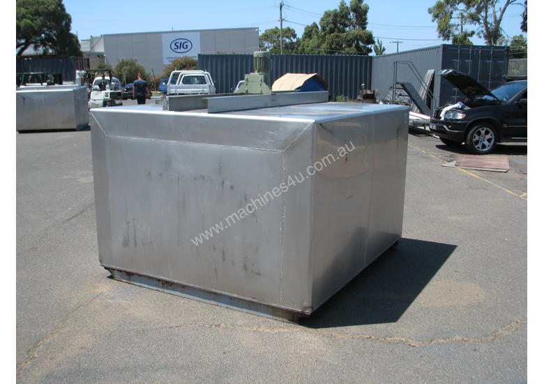 caption Stainless Steel Tank Vat Food Grade with Mixer Agitator - 4500L