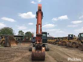 2010 Hitachi ZX330LC-3 - picture1' - Click to enlarge
