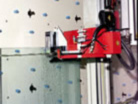 Automatic Glass Cutting Machine - picture0' - Click to enlarge