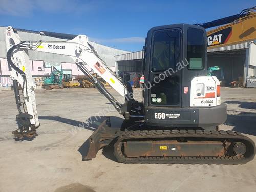 2017 BOBCAT E50 5T EXCAVATOR WITH LOW 1090 HOURS AND FULL CIVIL SPEC