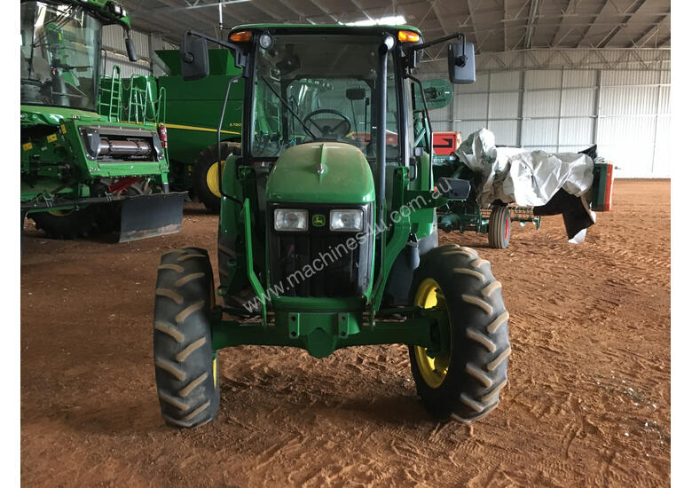 caption John Deere 5075M FWA/4WD Tractor