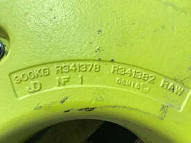 John Deere 900kg  Rear Outer Dual weights Parts-Tractor Parts - picture2' - Click to enlarge