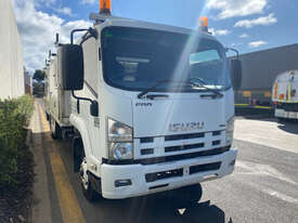 Isuzu FRR600 Service Body Truck - picture2' - Click to enlarge