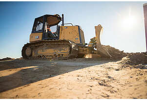 Caterpillar   D3 DOZER