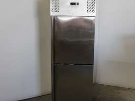 FED SN500TNM Upright Fridge - picture0' - Click to enlarge