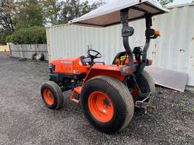 Kubota L3400D FWA/4WD Tractor - picture2' - Click to enlarge