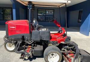 Toro Reelmaster 3550D: Smooth, consistent results without disturbing the terrain! Toro Reelmaster 3550D: Smooth, consistent results without disturbing the terrain!