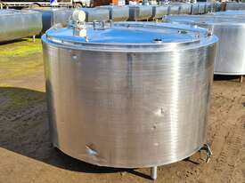 1,580lt STAINLESS STEEL TANK, MILK VAT - picture0' - Click to enlarge