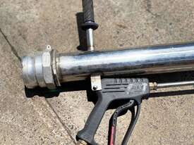 Vacuum Suction Gun and fittings  - picture2' - Click to enlarge
