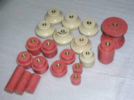 VARIOUS NEW LV POST INSULATORS - QTY 20 (MSL656) - picture0' - Click to enlarge