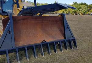 NEW 2024 CAT D3G-D5G HD Stick Rake