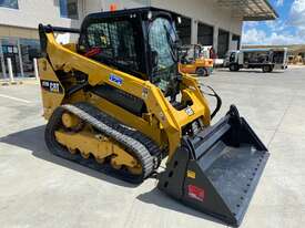 2019 Caterpillar 259D Skid Steer  - picture0' - Click to enlarge