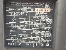 CEA - MATRIX 250 AC/DC - picture1' - Click to enlarge