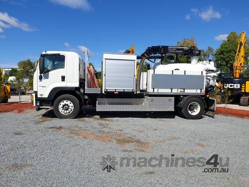 2018 ISUZU FVR RING-O-MATIC 4000L VACUUM TRUCK