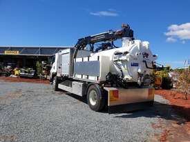 2018 ISUZU FVR RING-O-MATIC 4000L VACUUM TRUCK - picture0' - Click to enlarge