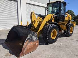 CATERPILLAR 938M Wheel Loaders integrated Toolcarriers - picture0' - Click to enlarge