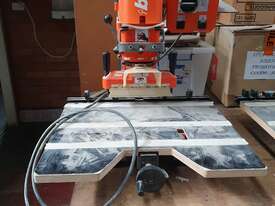 Blum Hinge Machine - picture0' - Click to enlarge