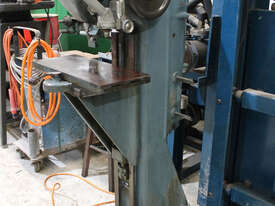 Vickers Hardness Tester - picture0' - Click to enlarge