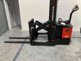 EP walkie reach stacker - picture1' - Click to enlarge