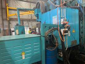 Mazak V20  Vertical Mill - picture2' - Click to enlarge