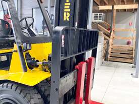 FORKLIFT 5 TON HYSTER H5.00XL 1994 EXCELLENT CONDITION - picture1' - Click to enlarge
