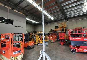 CM520 Tbar Hoist Duct Lift - Compact Electric Lifter, Optional Wheel Kit Available