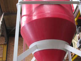 AUSTRALIAN FREE  DRAINING STACKABLE FOOD BINS - picture2' - Click to enlarge
