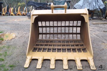 Sorting Screening Sifting Bucket