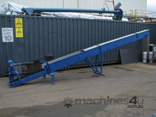 Large Incline Motorised Belt Conveyor - 7m long 