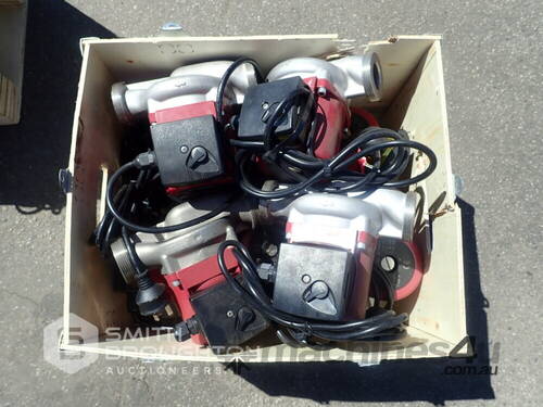 SMALL CRATE COMPRISING OF CORDE UPD32-8SN HOT WATER CIRCULATING PUMPS