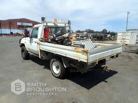 2011 TOYOTA LANDCRUISER VDJ79R 4X4 SINGLE CAB TRAY BACK UTE - picture2' - Click to enlarge