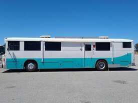 Volvo RV BUS - picture2' - Click to enlarge