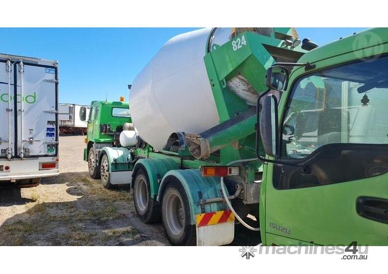 caption Iveco Acco