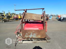 SILVAN TANK ON FRAME - picture0' - Click to enlarge