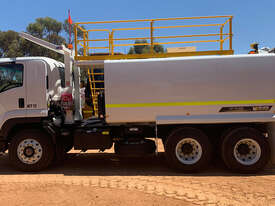 Isuzu Water cart - Hire - picture0' - Click to enlarge