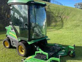 John Deere 1585 Outfront Mower - picture1' - Click to enlarge
