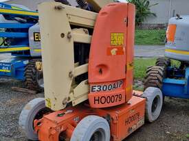 30ft electric boom lift JLG - picture0' - Click to enlarge