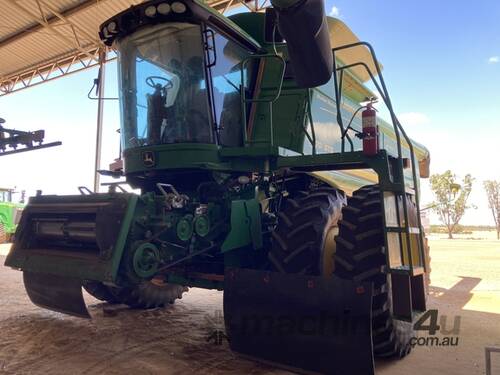 2009 John Deere 9770 STS Combines