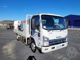 Isuzu NPR 400 - picture0' - Click to enlarge