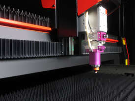 DNE LASER (D-SOAR PLUS) Ultra High Power Laser Cutting Machine - picture2' - Click to enlarge