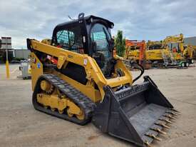 USED 2021 CAT 249D3 TRACK LOADER WITH 22 HOURS IN AS NEW CONDITION - picture0' - Click to enlarge