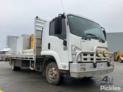 2011 Isuzu FRR600 LWB