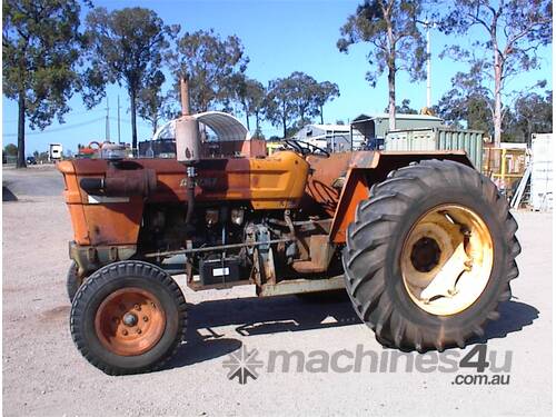 Tractor Fiat 1000