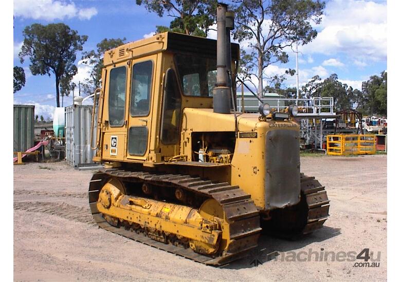 Used Caterpillar Caterpillar D4E SA VHP crawler tractor Tractors in